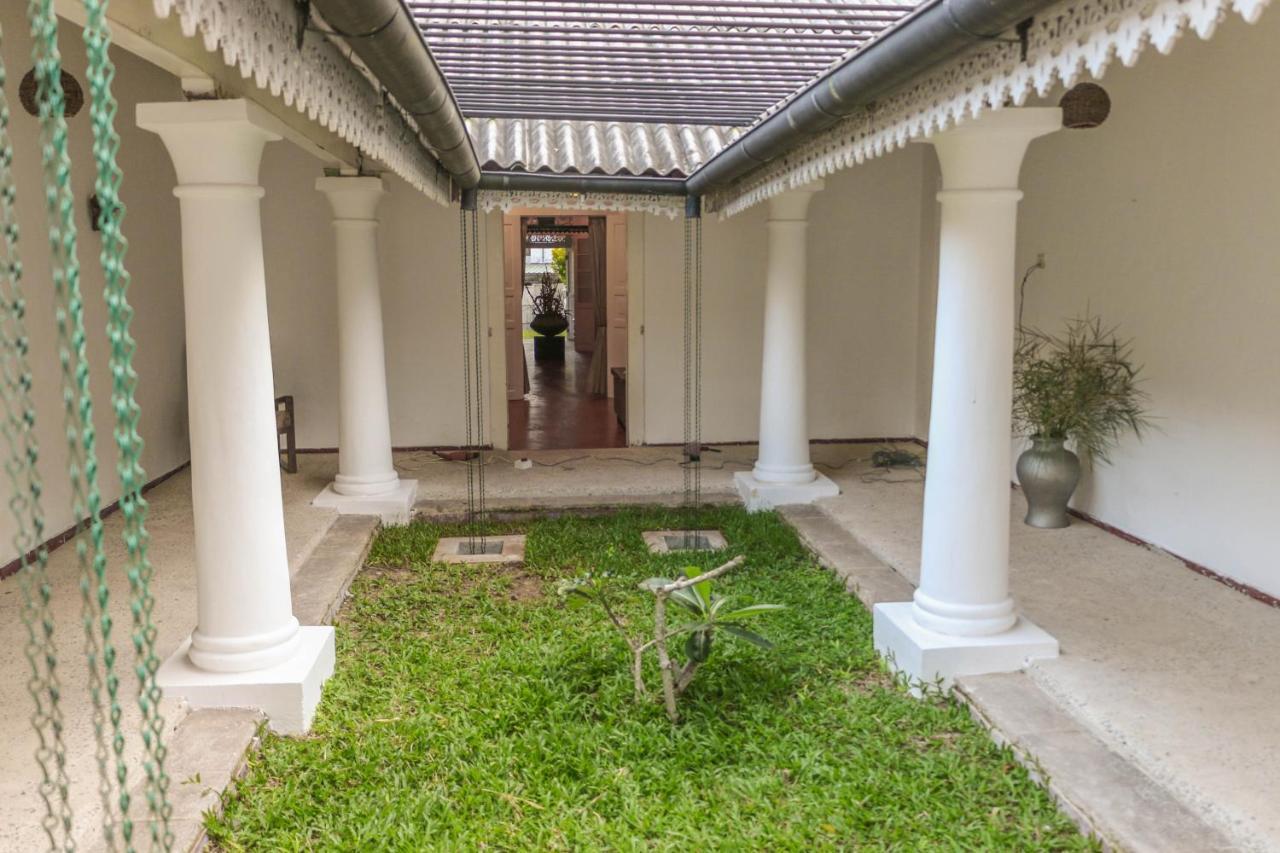 Villa Rosa Blanca Galle Exterior photo